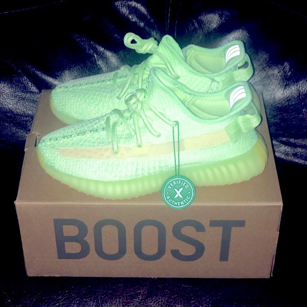 Adidas Yeezy Boost 350 v2 Glow in the Dark Edition Men sz 5